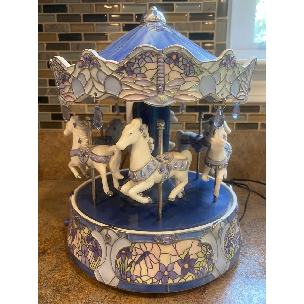 Dream Dancer Tiffany Stained Glass Carousel